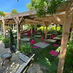 Spacieux 3 Avec Terrasse - Api-1-52-660 *