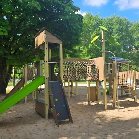 Spacieux 3 Avec Terrasse - Api-1-52-660