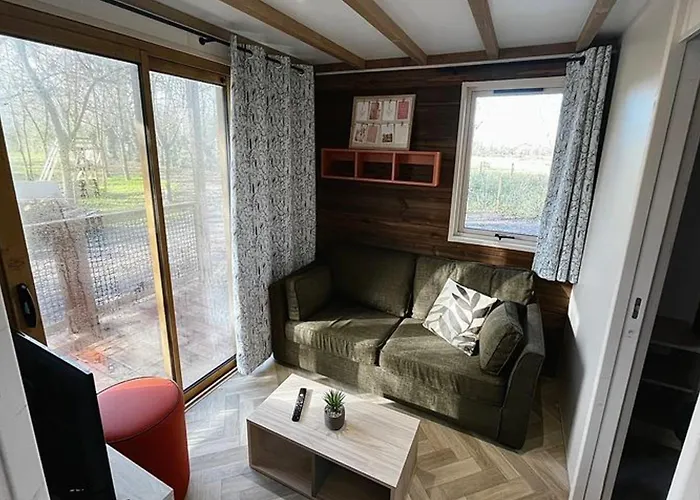 Spacieux 3 Avec Terrasse - Api-1-52-660 Camping *